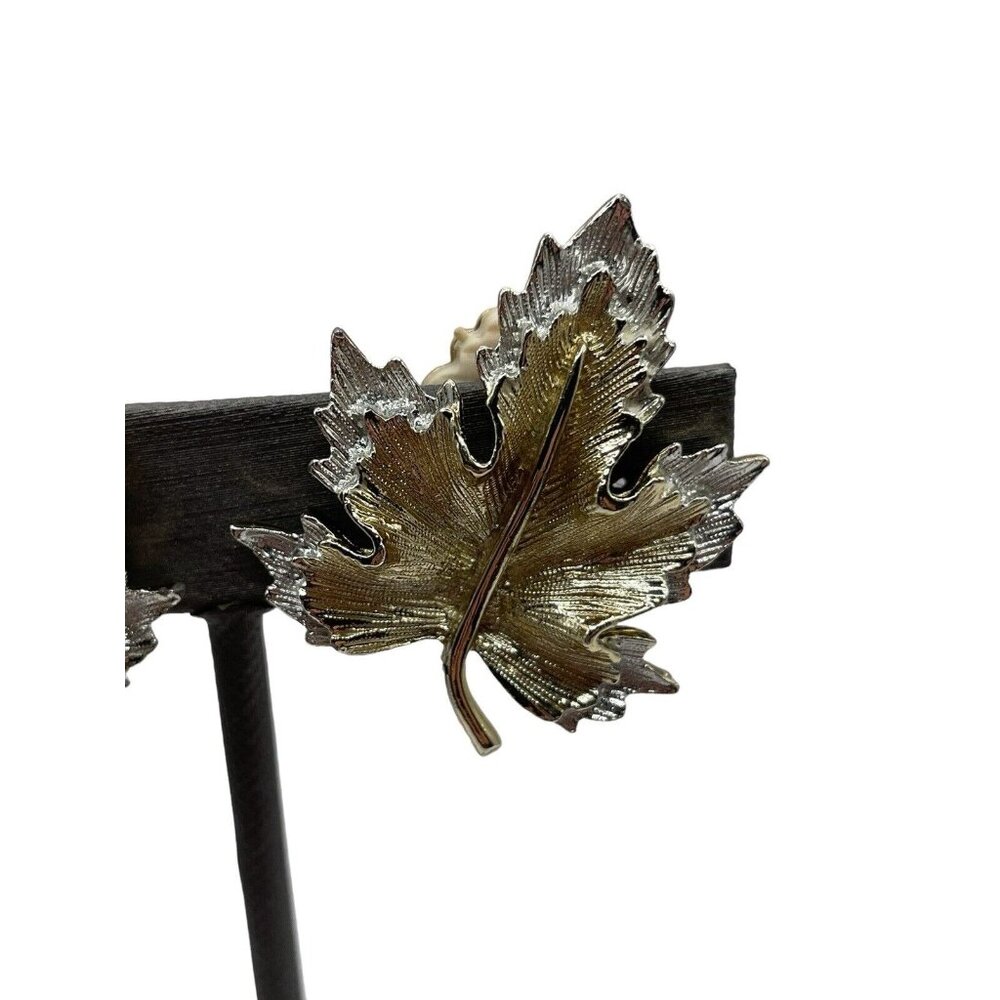 VTG Sarah Coventry Silver & Gold Tone Layered Maple Leaf Clip On Earrings Chunky - Picture 4 of 14
